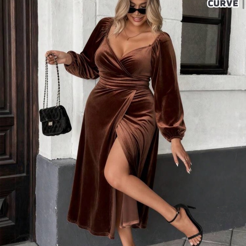 SHEIN Brown Velvet Long Sleeve Dress